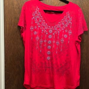 Red T-shirt with embroidery